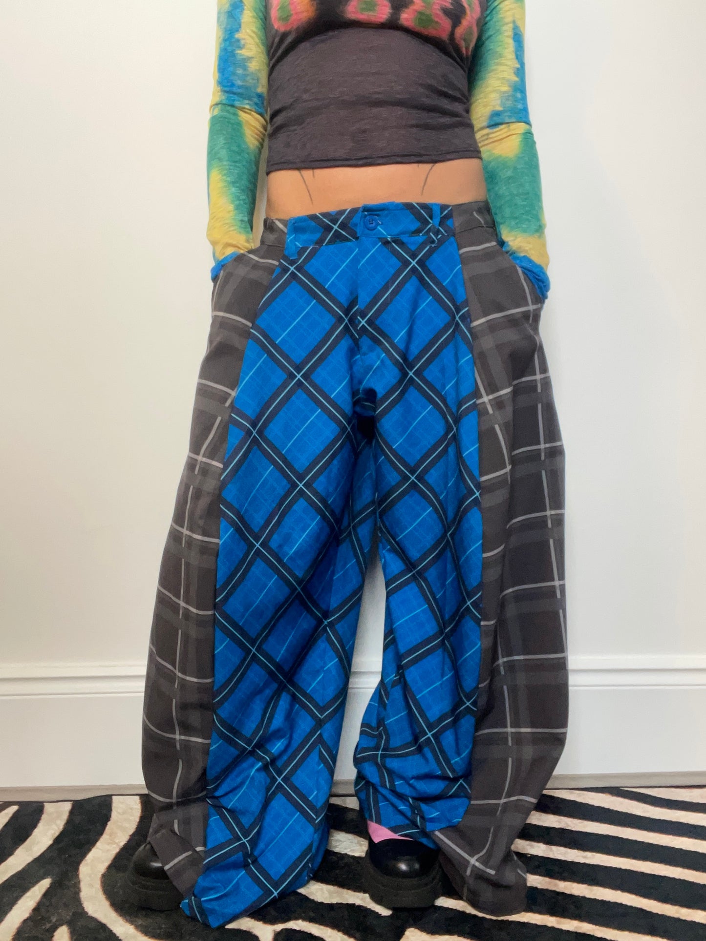 The Two-Tone Trousers in Blue and Grey Tartan