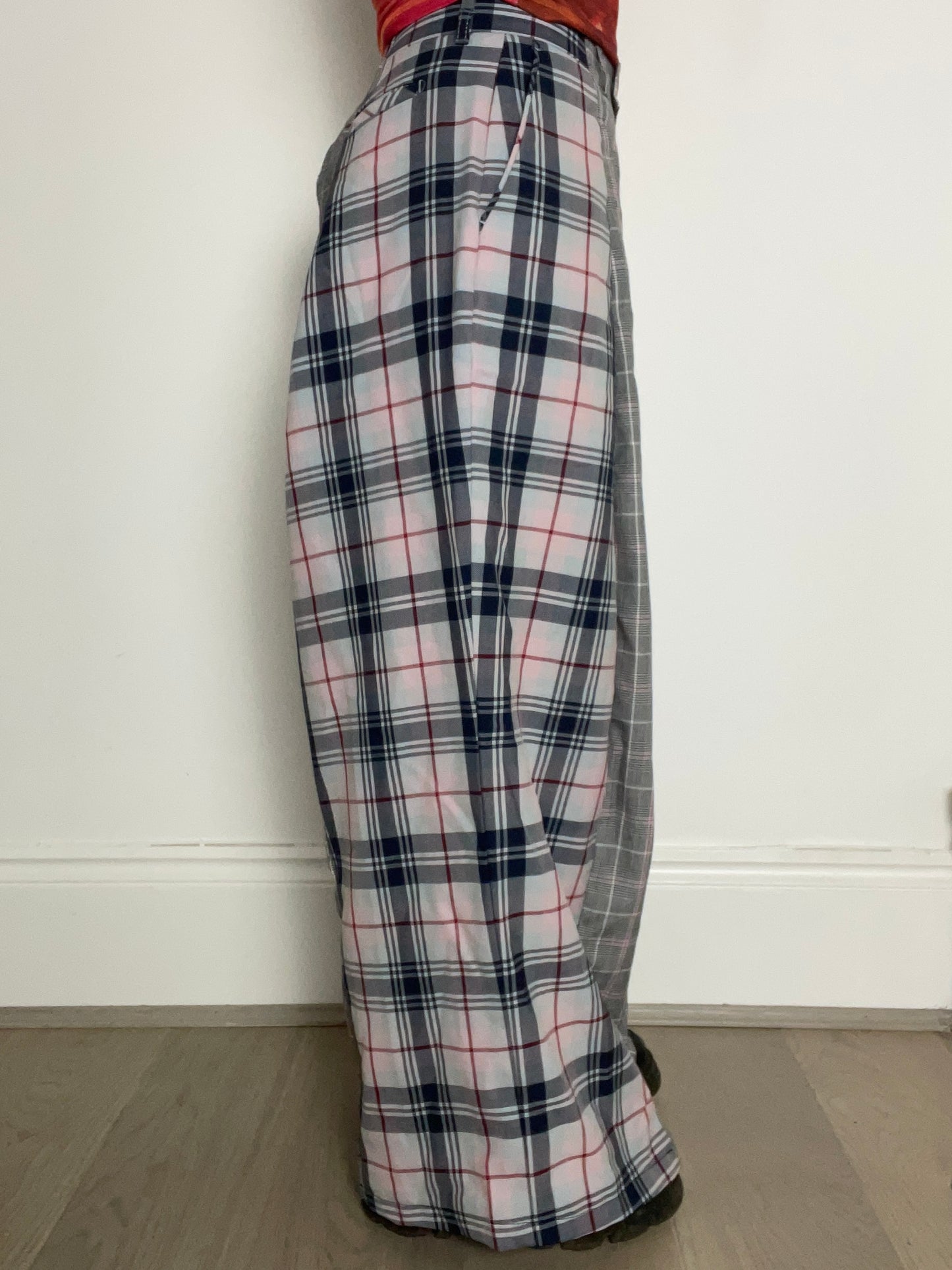 The Two-Tone Trousers in Grey and Pink Tartan