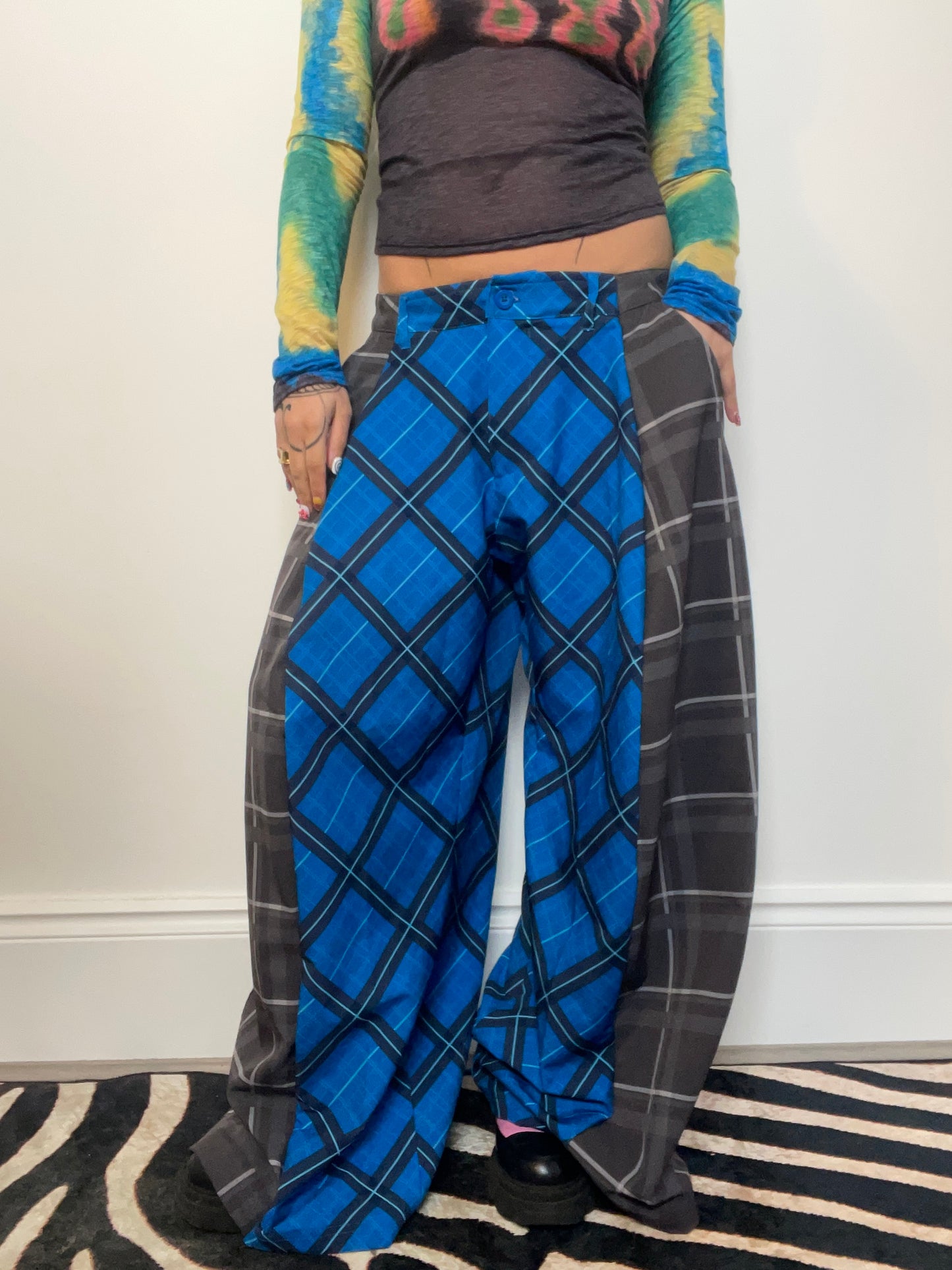 The Two-Tone Trousers in Blue and Grey Tartan