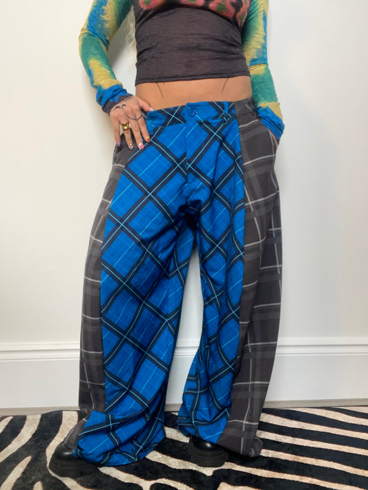 The Two-Tone Trousers in Blue and Grey Tartan