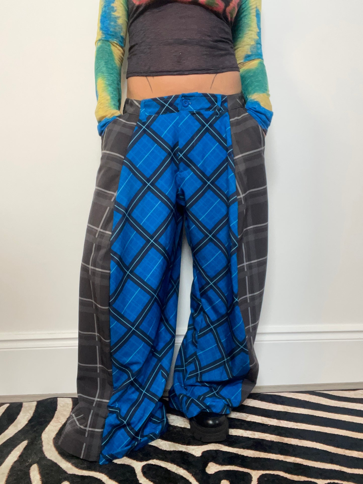 The Two-Tone Trousers in Blue and Grey Tartan
