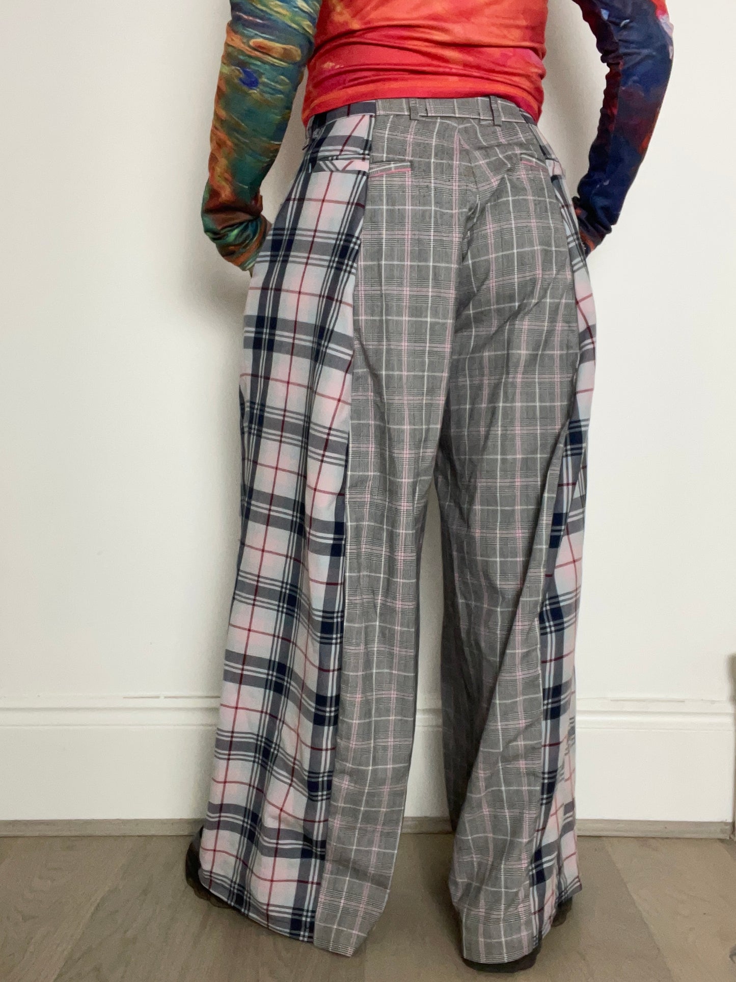 The Two-Tone Trousers in Grey and Pink Tartan
