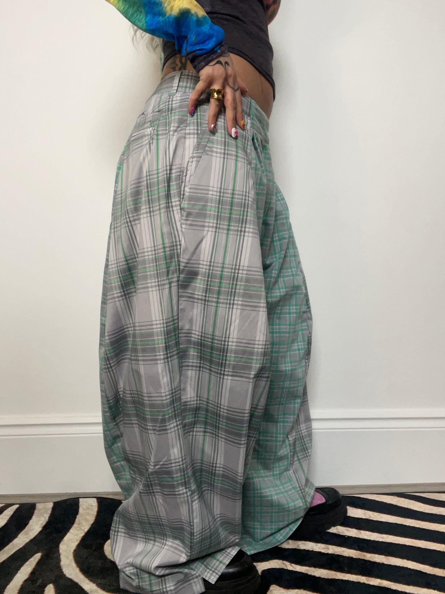 The Two-Tone Trousers in Grey and Mint Tartan